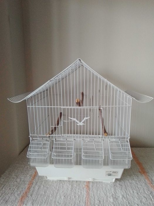 Gaiola em bom estado