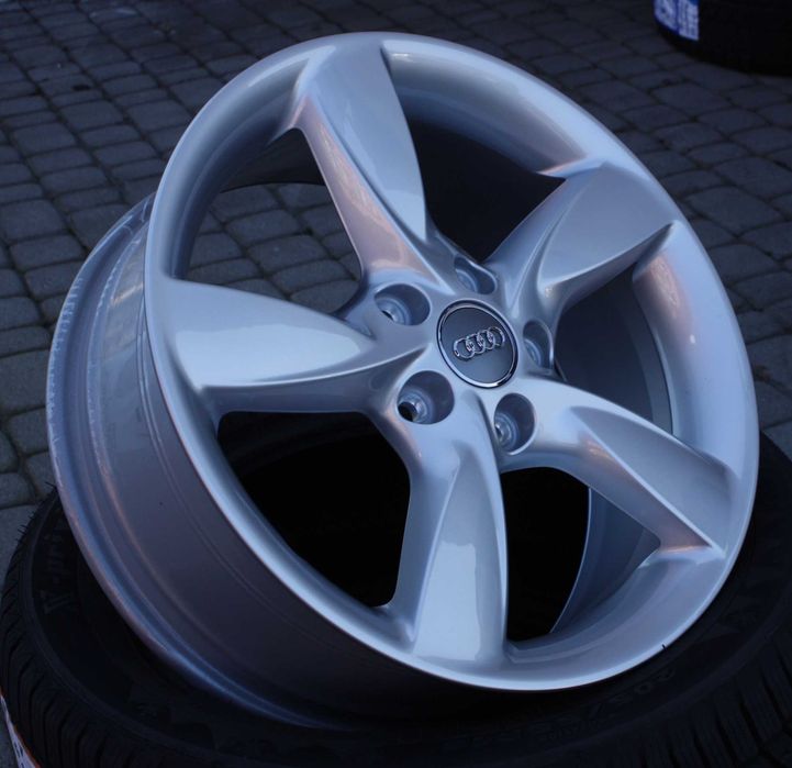 FABRYCZNIE Nowe alufelgi oem Audi 17 5X112 ET43 A3 A4 Q2 S3 Seat Skoda