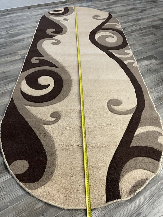 Продам ковры,ковровые дорожки разных размеров в отличном состоянии