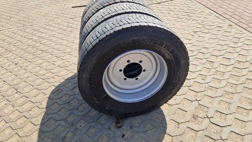 koła 8.25-20 8.25r20 9.00r20 9.00-20 Autosan D44 D45 D47 D46 D732 D735