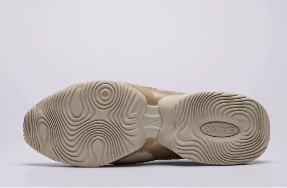 Buty Sportowe Nike Air max muse 43 nowe sneakersy metaliczne