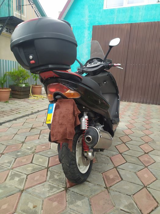 Aprilia Leonardo 250