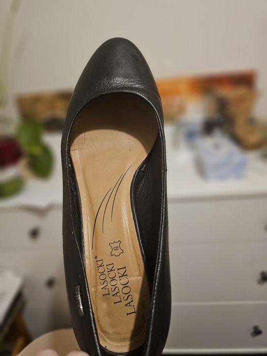 Buty skórzane Lasocki roz. 41