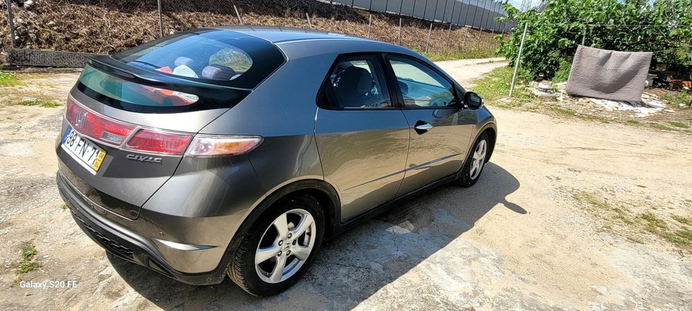 Honda Civic 1.4I