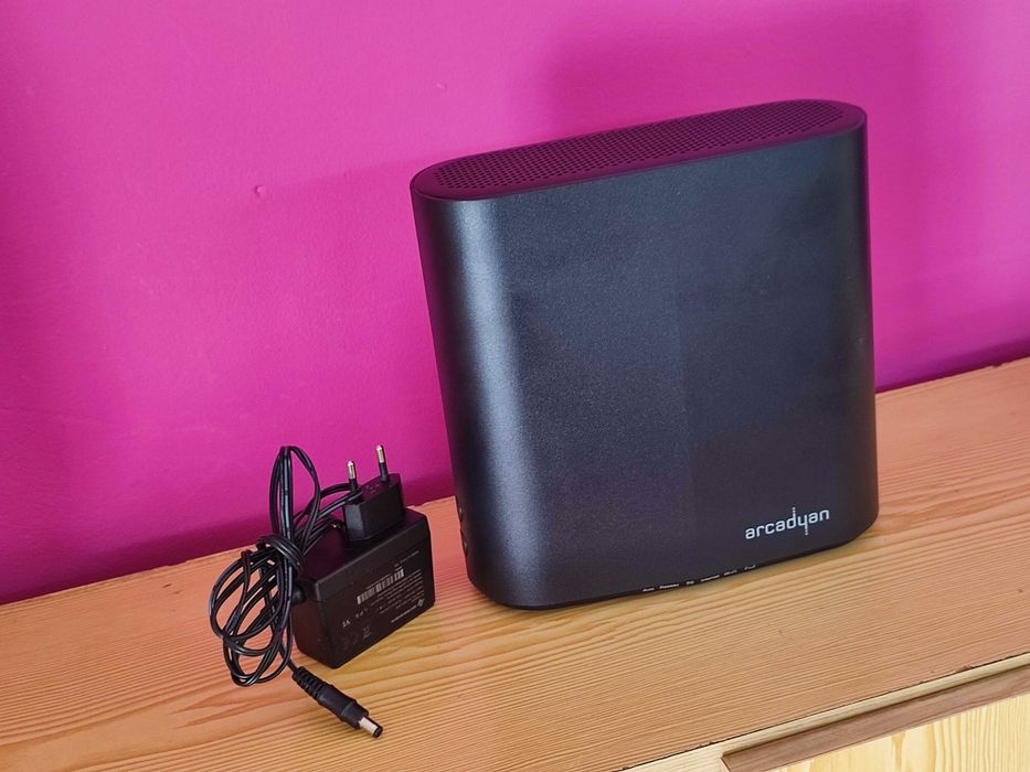 Router 5G Wi-Fi 6 Arcadyan SIM Libre 4x rj45