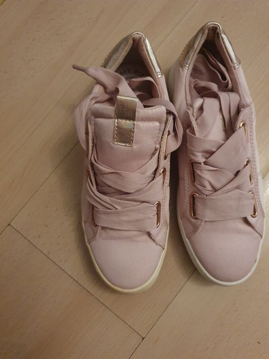 Buty  damskie stan idealny