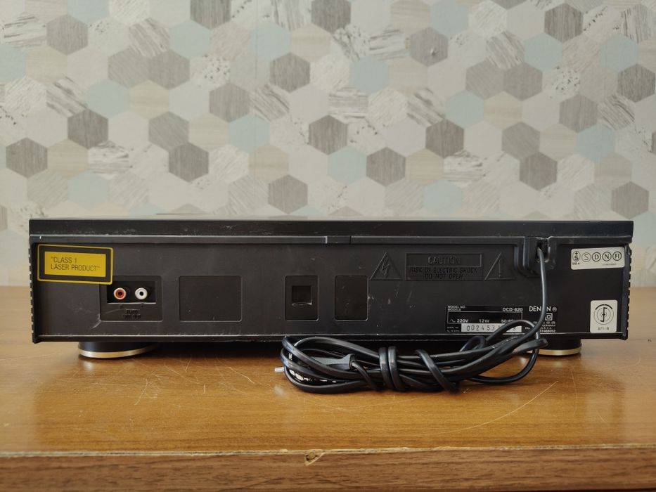 Odtwarzacz CD Denon DCD-620 w ładnym stanie