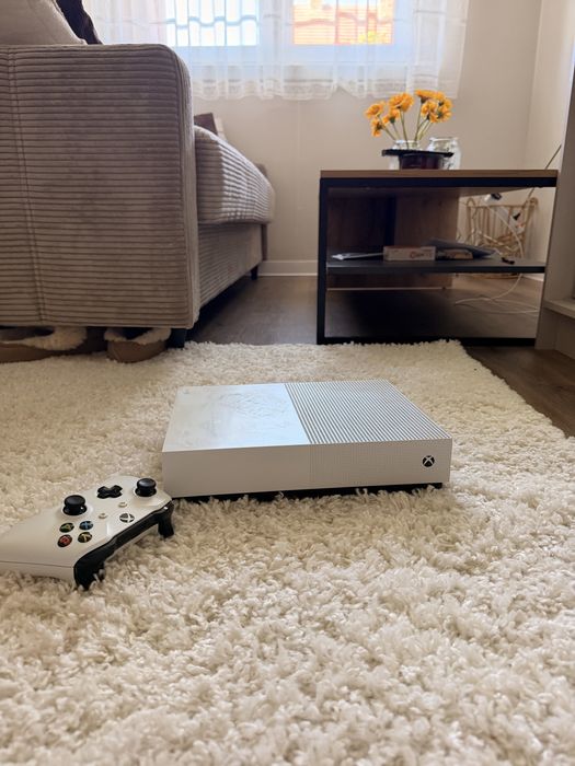 Xbox One S All Digital Edition