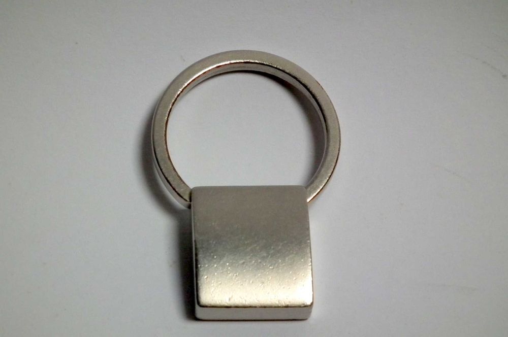 Porta-chaves BMW genuíno. Em caixa. Pouco usado. Envio grátis.