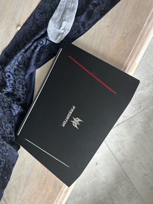 Acer predator helios 300