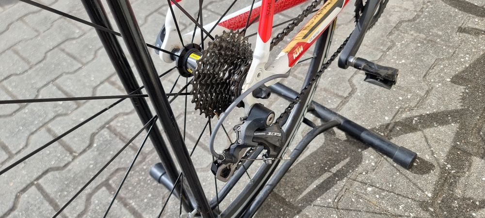 Bicicleta estrada KTM 2000