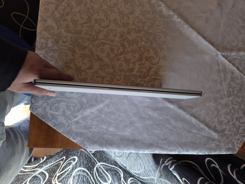 HP Pavilion 14 Laptop [Intel Core i5 + 16GB RAM] Touch Screen64284556855937123