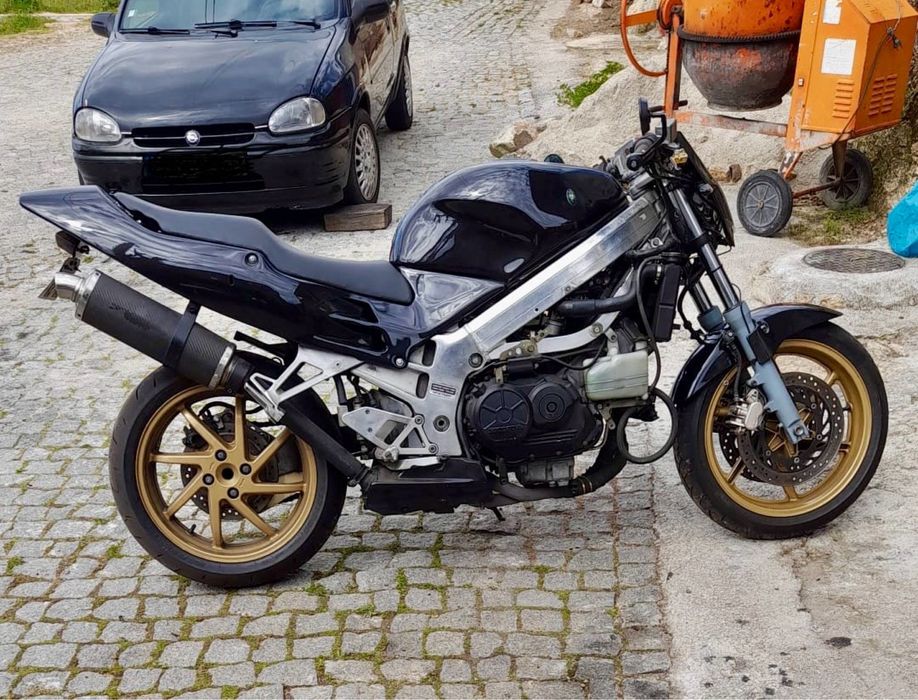 Honda VFR 750 RC36