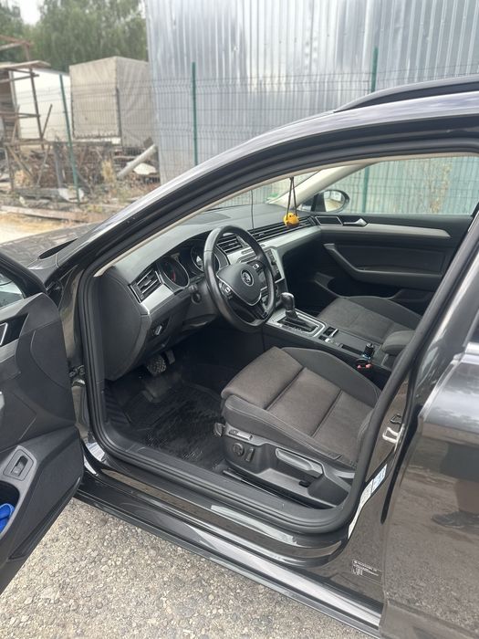 Volkswagen Passat B8 2017р