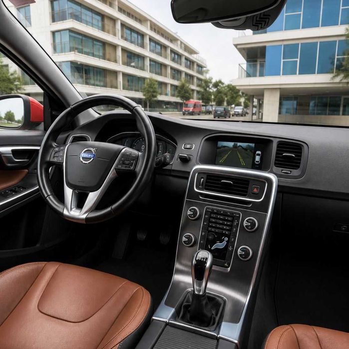 Volvo V60 2.0 D4 Summum || Poucos KMS || Excelente Oportunidade