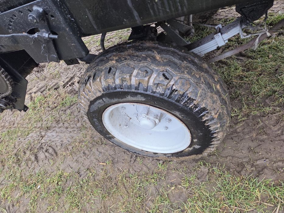 Rozrzutnik obornika 2 osiowy czarna białostocka