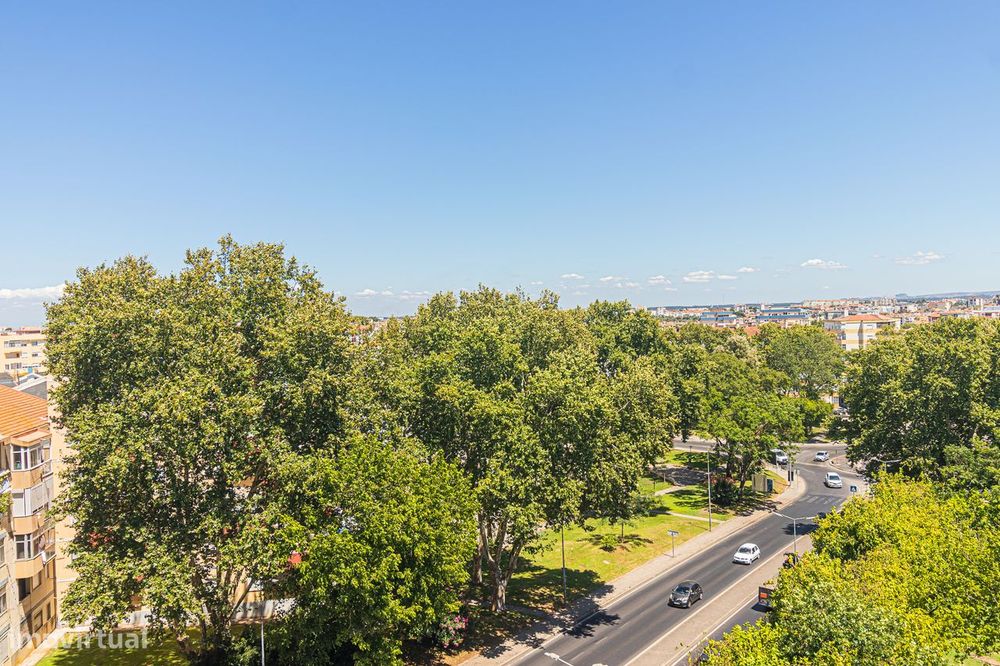 Apartamento T2 em Amora - Cruz de Pau