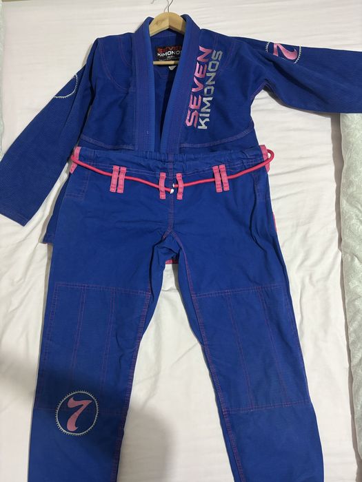 Kimono Seven Kimonos BJJ F2 (Femenino)