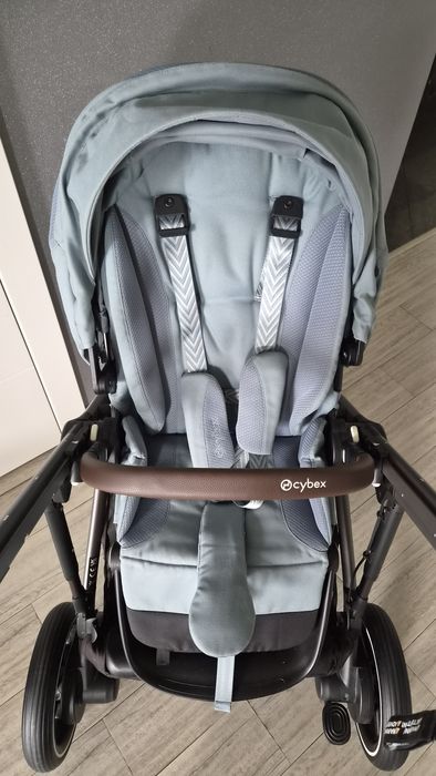 Cybex Gazelle S elektryczny wózek rok po roku, bliźniaczy
