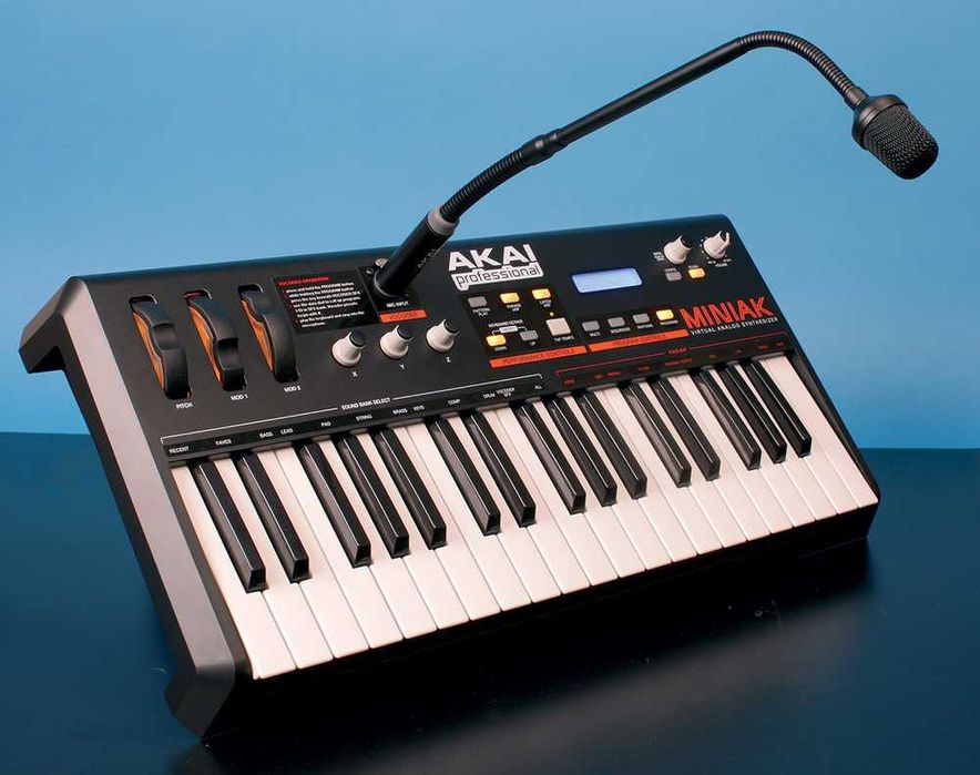 Akai Miniak – Sintetizador Analógico Virtual com Vocoder
