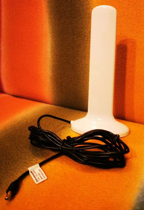 Antena Magnetyczna - Wewnętrzna Huawei LTE/HSPA+  Jak Nowa
