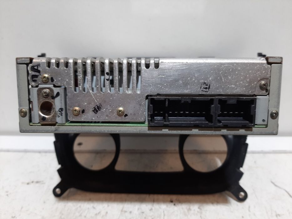 Rádio / auto-rádio NISSAN Almera I Hatchback (N15)