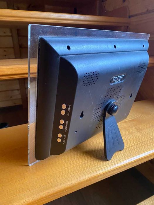 Цифрова фоторамка Assistant