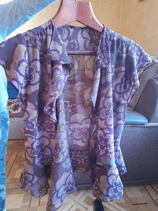 Рубашки,блузки жіночі