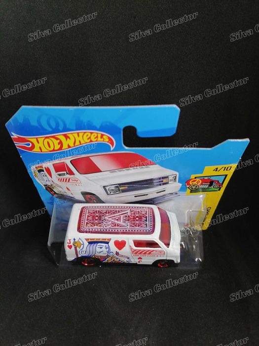 Custom '77 Dodge Van