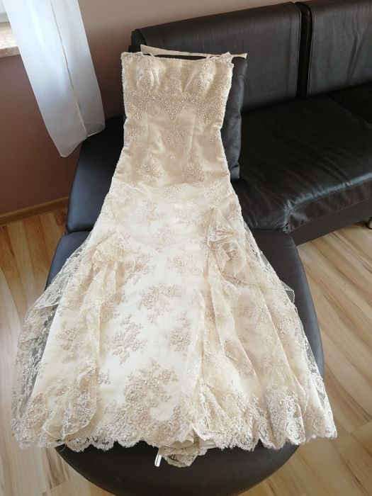 Suknia ślubna San Patrick z hiszpańskiej koronki