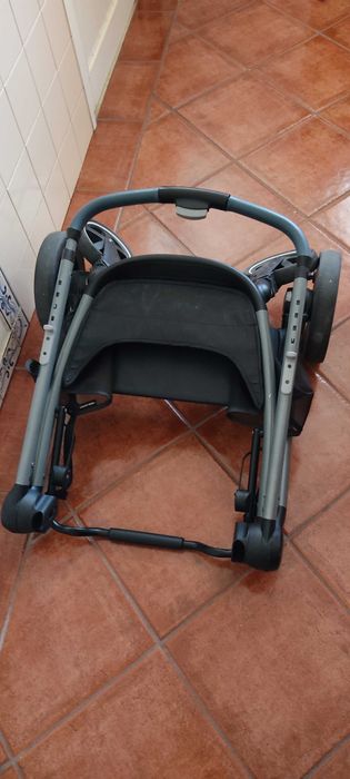 Carrinho bebé confort