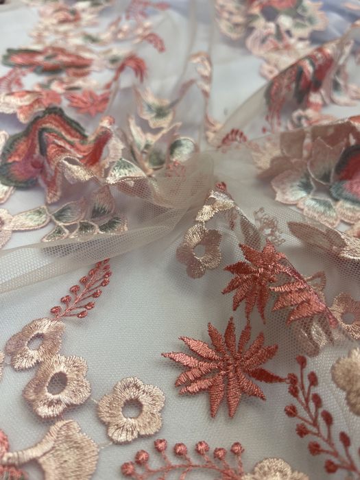 Tkanina koronka siatka haftowane kwiaty