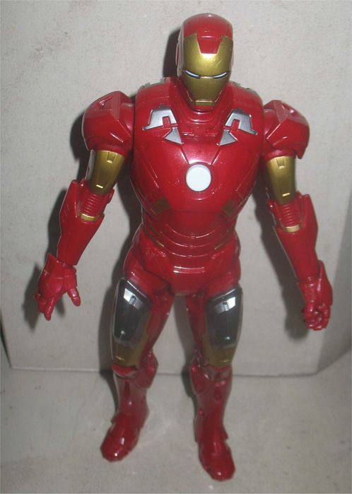 Hasbro - Marvel - Iron Man (2012)