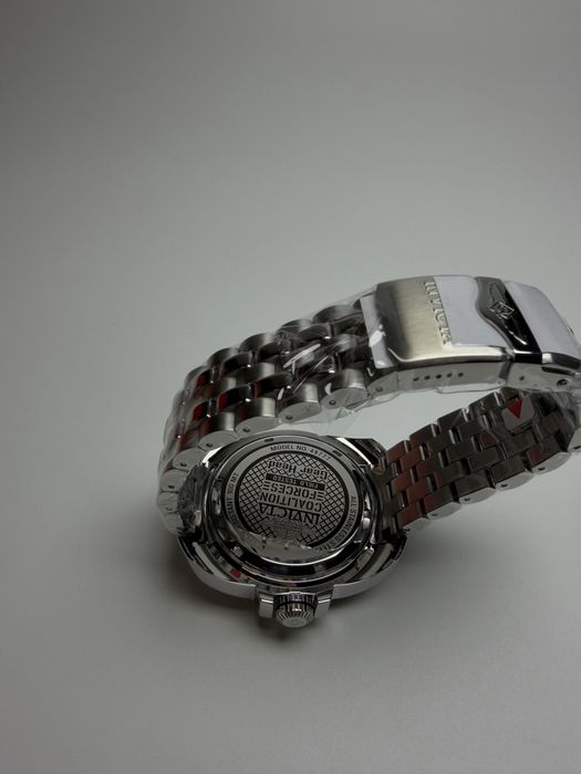 Invicta 49777, чоловічий масивний годинник, інвікта сріблясті