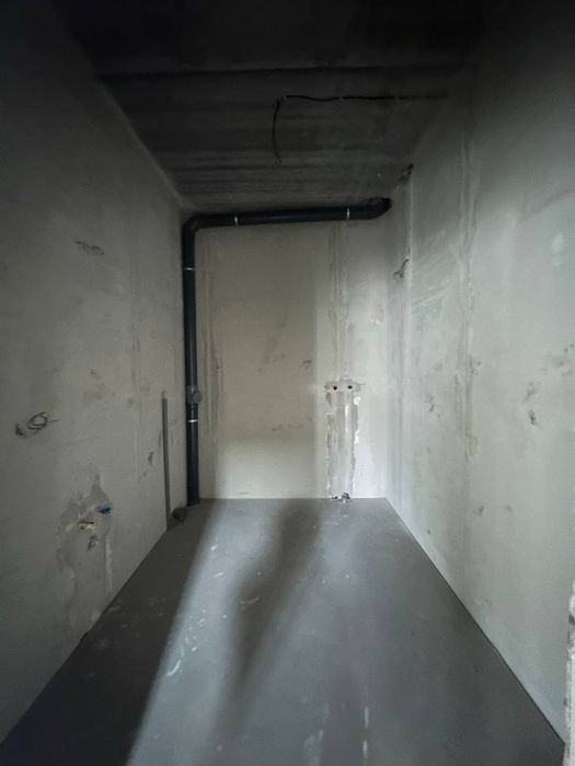 Продаж будинку у Ходосівці біля лісу та озера, закрита територія