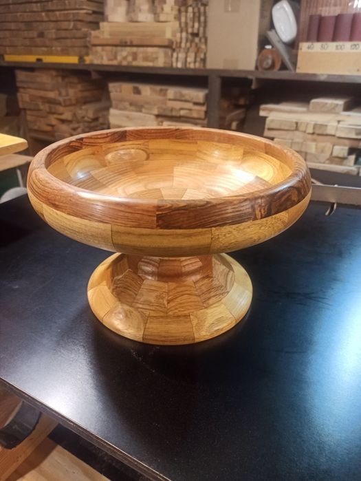 Токарні роботи/ токарные работы по дереву. Посуд з дерева,світильники