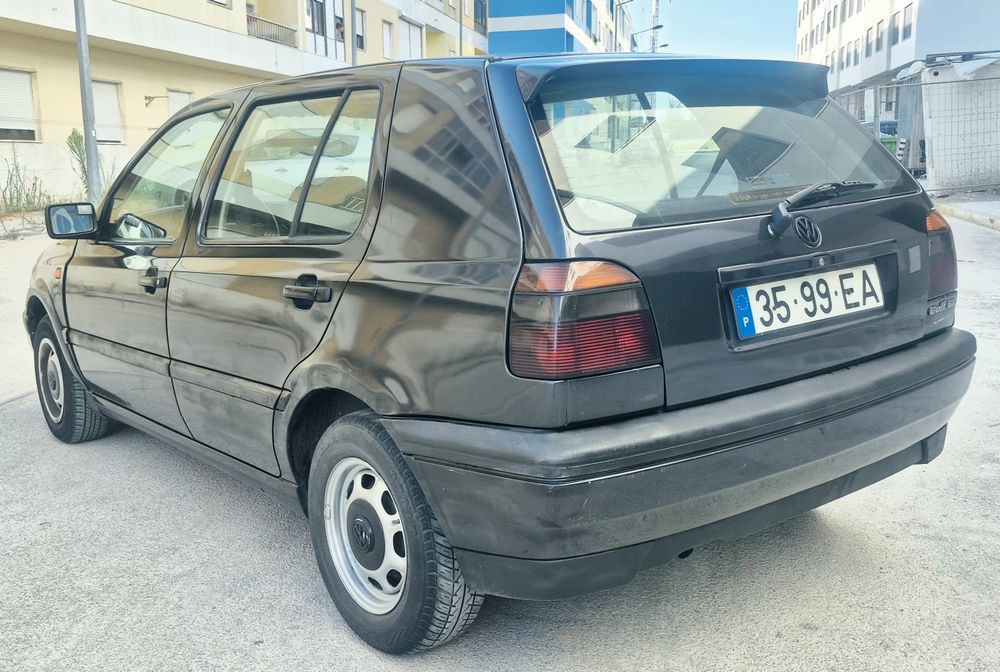 Volkswagen Golf 1.6 gasolina