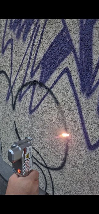 Profesjonalne czyszczenie laserem