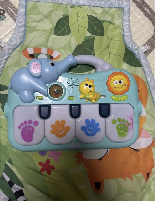 Розвиваючий килимок з музичною панеллю  hola toys поляна казок