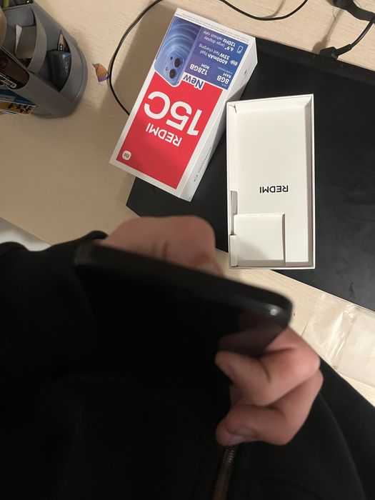 Новий телефон Redmi 15c