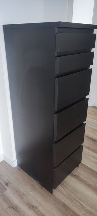 Cómoda Malm 6 gavetas pret/cast com espelho 40x123cm