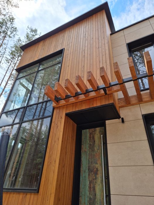 Новий будинок в Riviera Village з виходом на воду