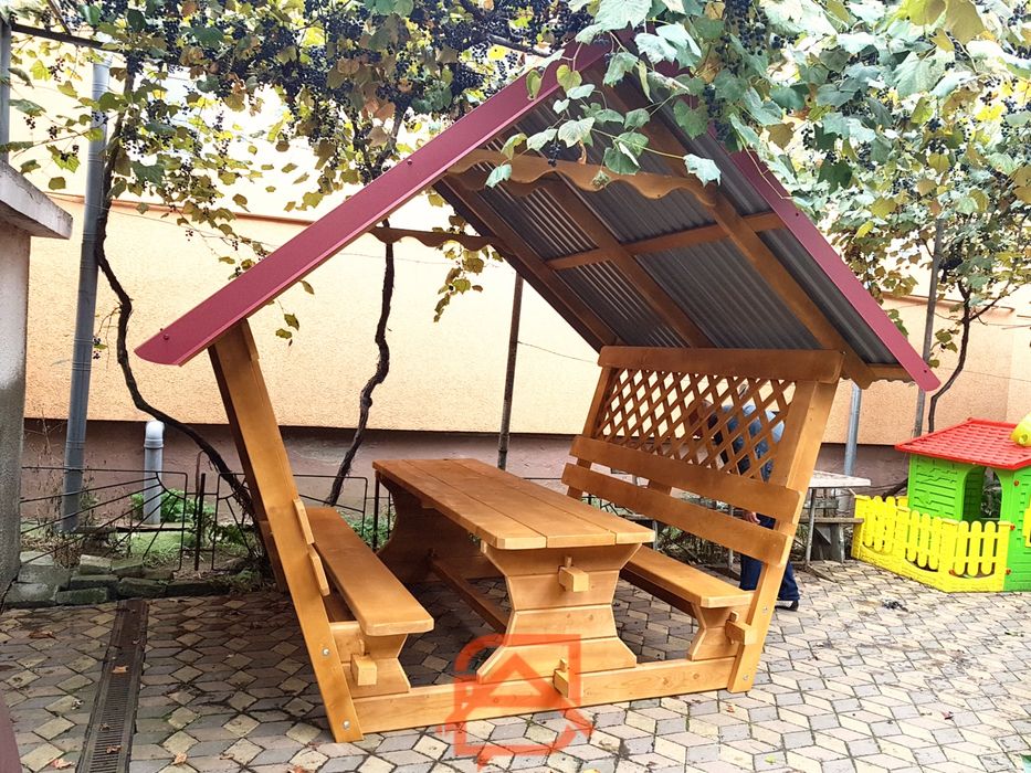 Дачна альтанка (беседка) 2х 2.5м. (Зі столом і лавочками)