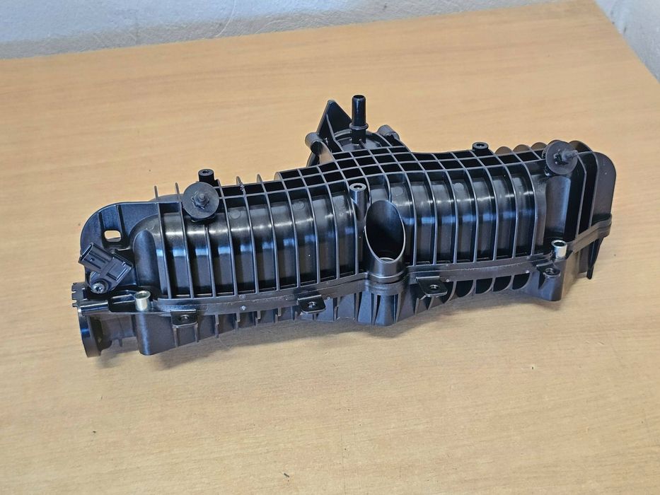 Kolektor ssący volvo XC90 XC60 V60 S60 V90 S90 2.0 T5 T6 32257808