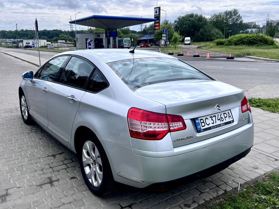 Продам власний Citroën C5 X7 2008 року.