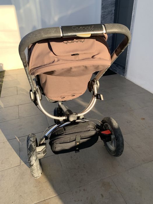 Carrinho passeio Quinny