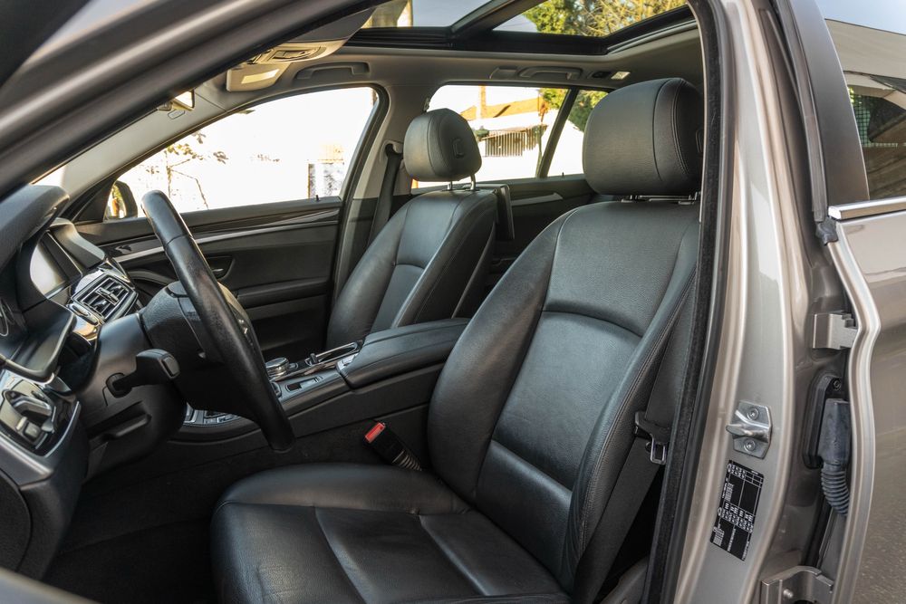 BMW 520D Touring Luxury Line (financiamento disponível)