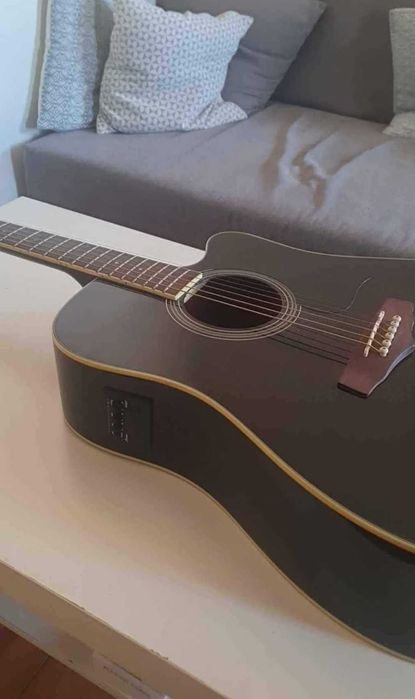 Guitarra Ibanez Aeq2t