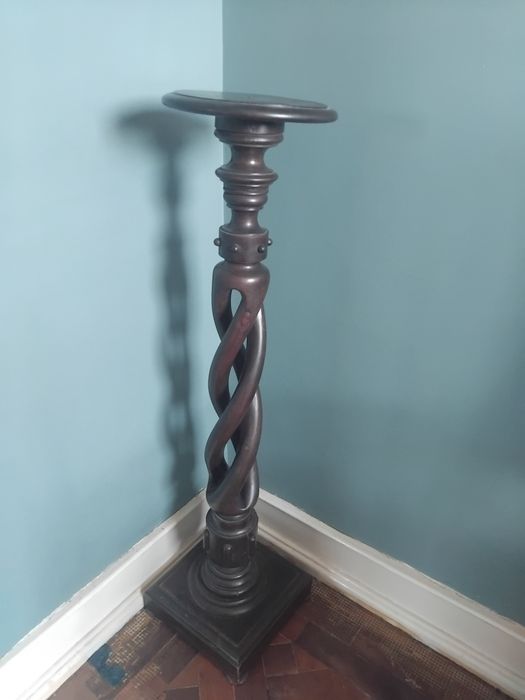 Coluna decorativa madeira – peça decorativa vintage