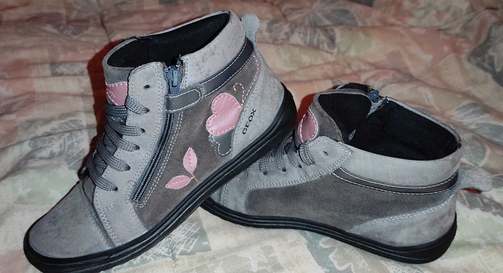 Botas GEOX tamanho 34 (como novas)